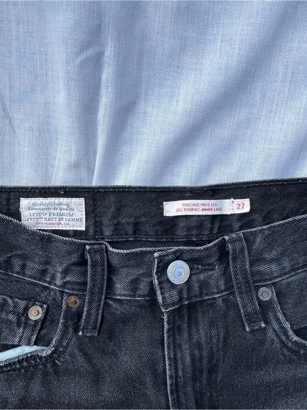 Levi’s Ribcage Wide Leg High Rise Jeans Black - Picture 5 of 9